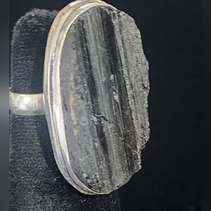 Black Tourmaline Ring ♥️